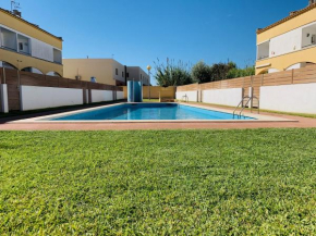 ⭑ House + Pool + Beach. What else?